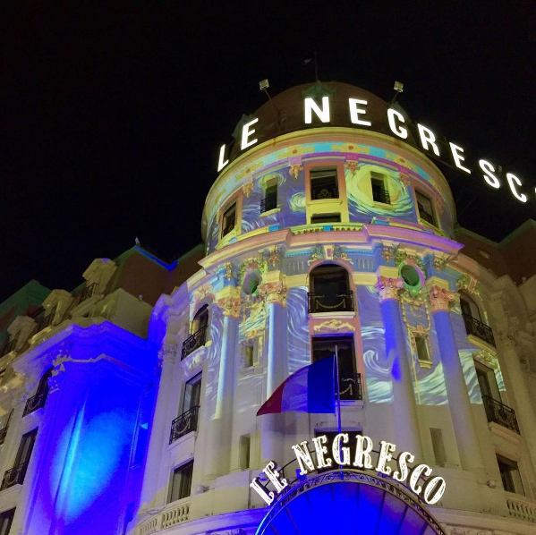 nicepromlights-par-gaspare-di-caro-hotel-le-negresco-promenade-des-anglais-noel-a-nice-cote-dazur-blog-mister-riviera-2016-photo-ale_monaco98000